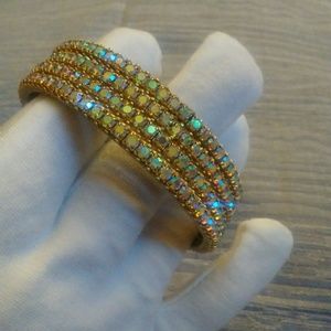 Beautiful bangle set!